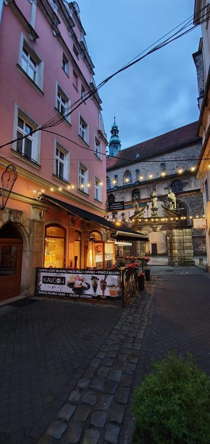 Willa Przy Czarnej Bramie Kłodzko Exterior foto